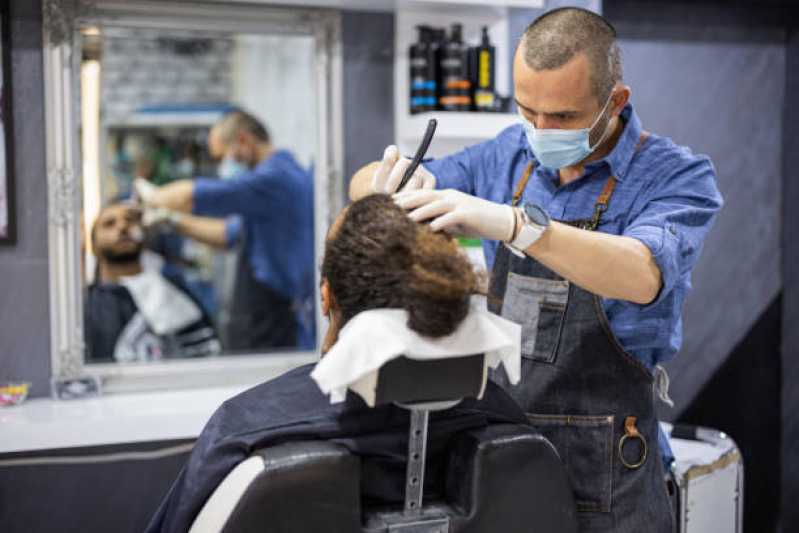 Preço de Curso de Barbeiro Vila Alpina - Curso de Cabeleireiro Profissional